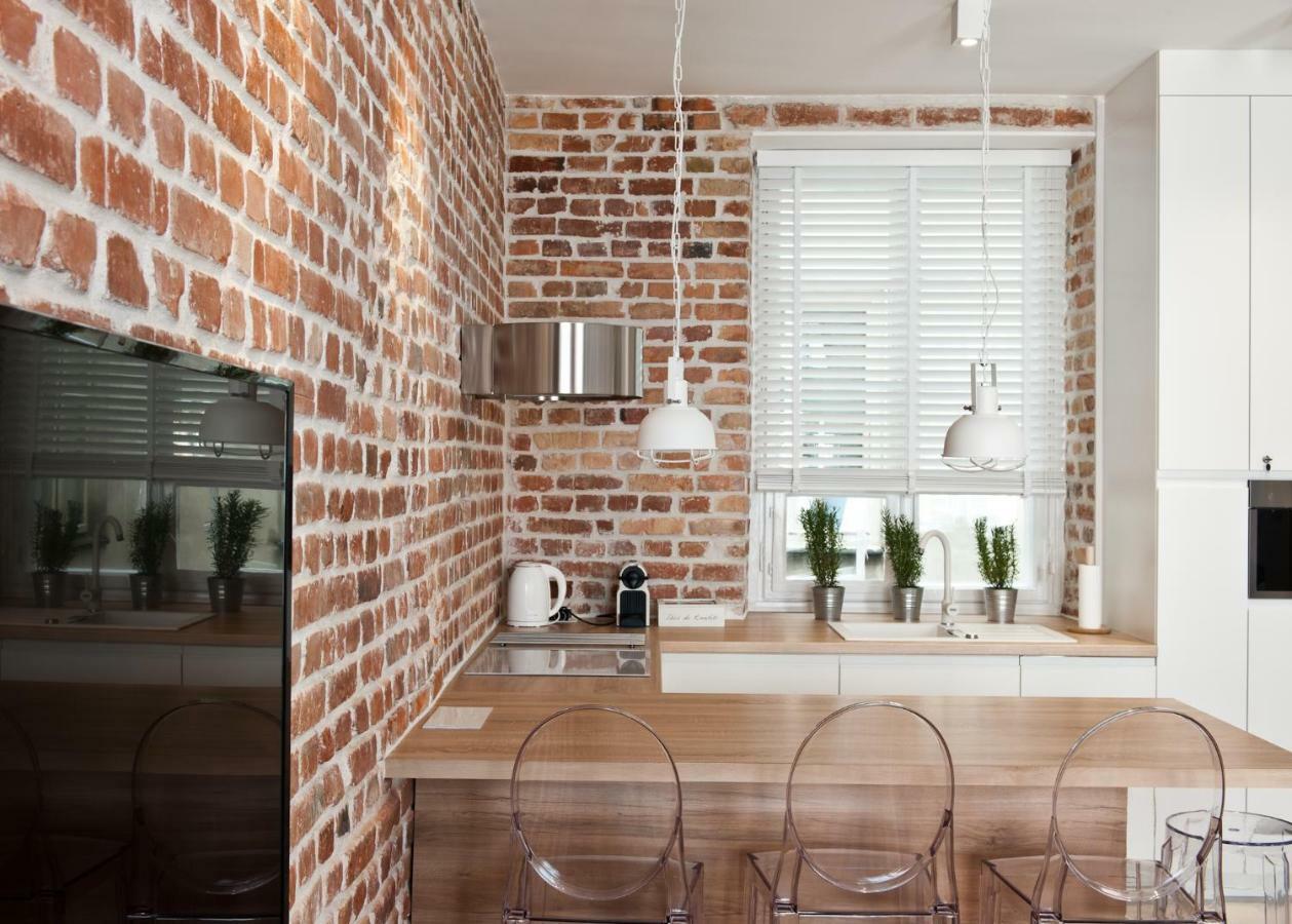 Red Brick Old Town Apartment ワルシャワ エクステリア 写真