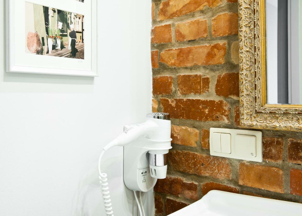 Red Brick Old Town Apartment ワルシャワ エクステリア 写真