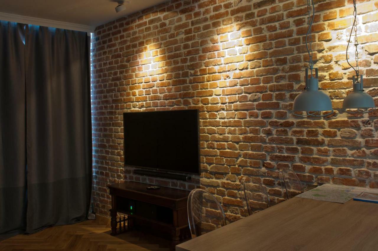 Red Brick Old Town Apartment ワルシャワ エクステリア 写真